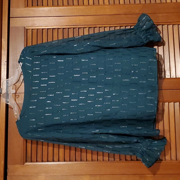 Banana Republic Tops - NWT Banana Republic blouse